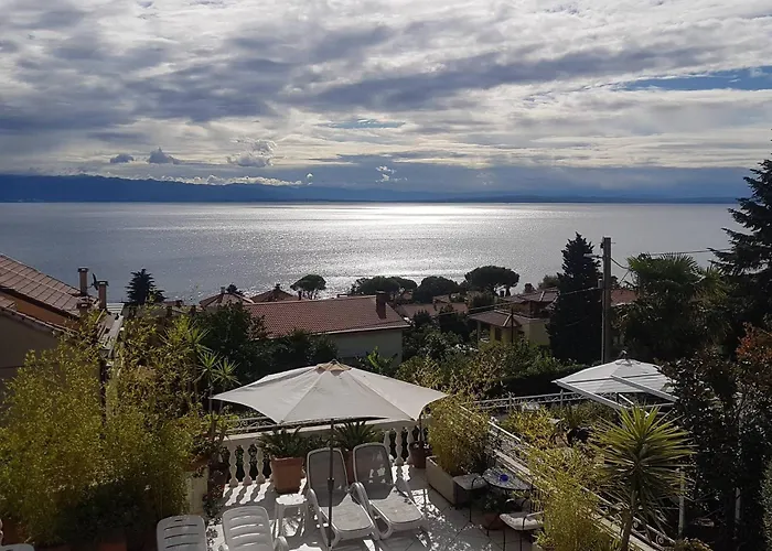 With Swimming Pool Lovran, Opatija - 23500 Apartmán Lovran