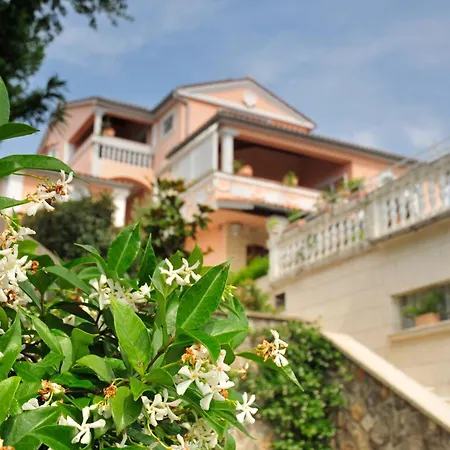 Apartmán With Swimming Pool Lovran, Opatija - 23500